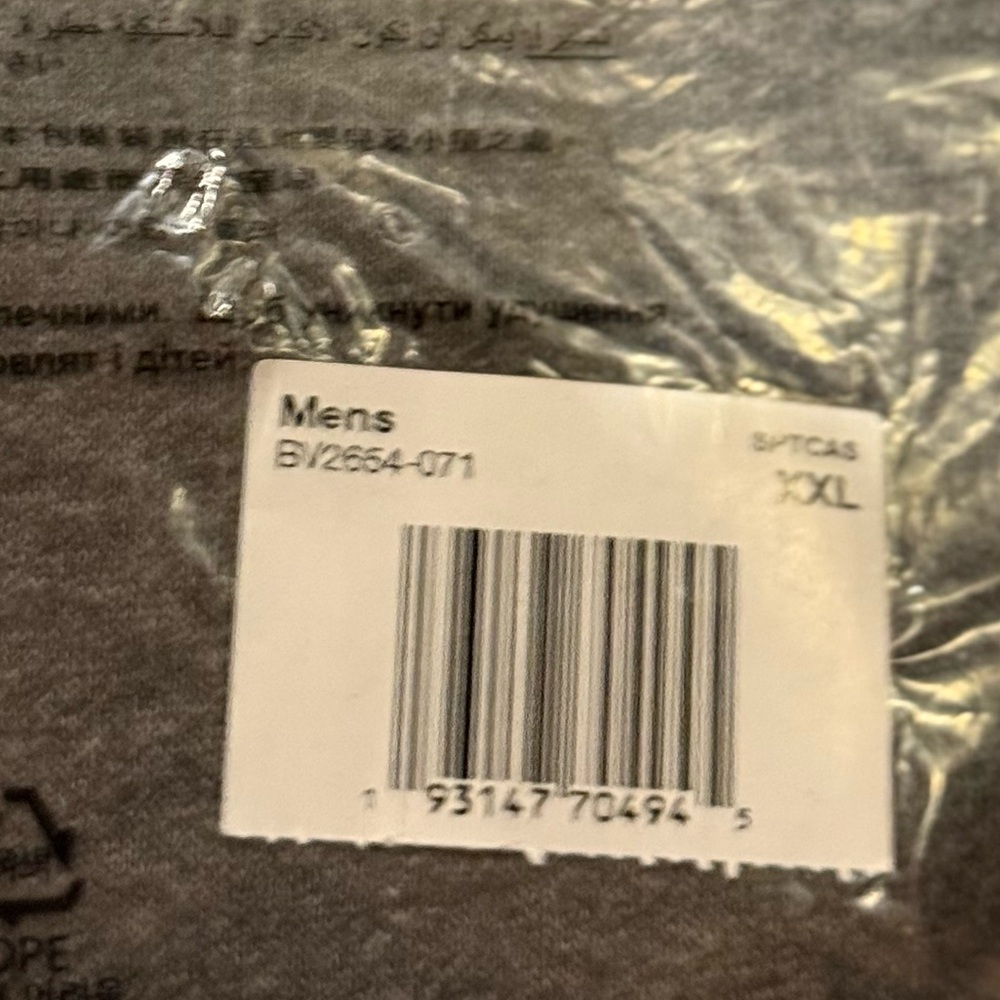 NIKE men’s Sportswear Club Fleece Hoodie - Picture 11 of 13